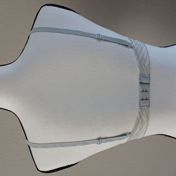 PINK Victoria's Secret 2-way Convertible Push up Bra - Picture 2 of 9